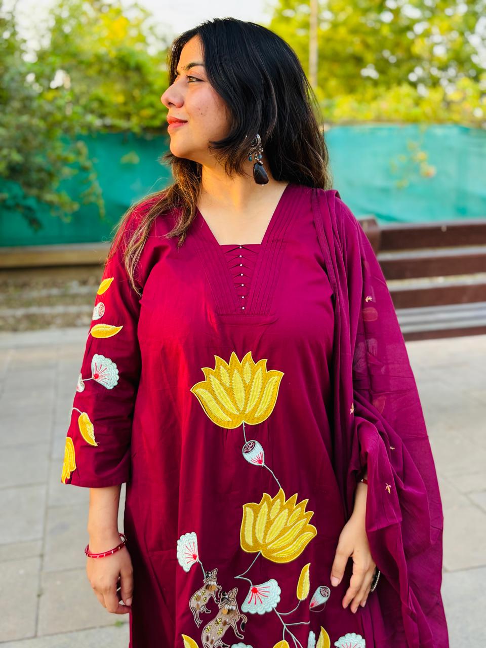 Magenta Lotus Printed Kurta Set 💜