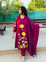 Magenta Lotus Printed Kurta Set 💜
