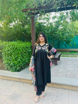 Midnight Bloom Embroidered Kurta Set with Floral Organza Dupatta