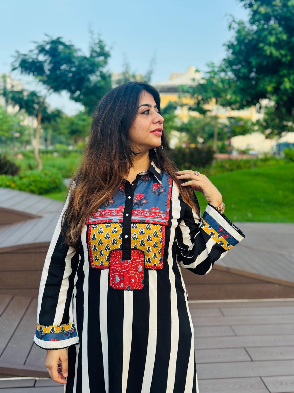 Black & White Striped Cotton Pakistani Kurta set for Women | Printed Ethnic Wear